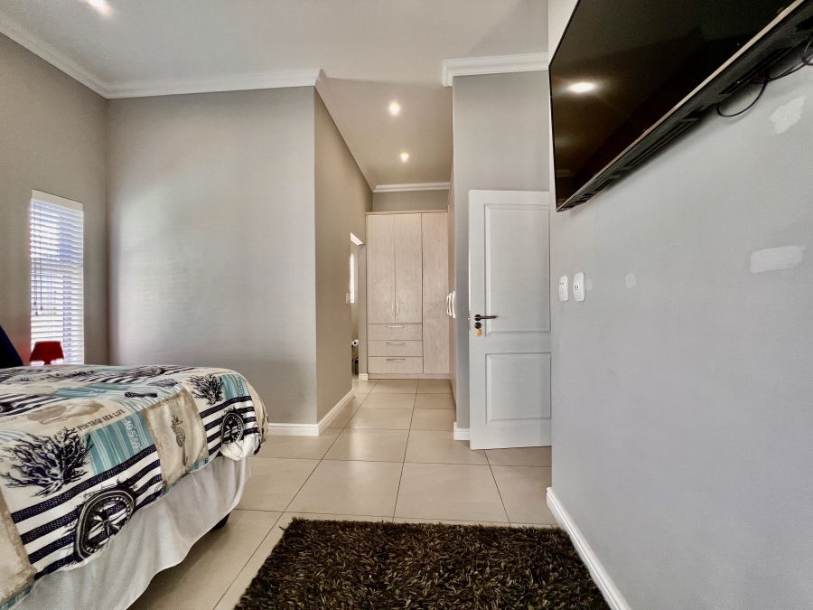 3 Bedroom Property for Sale in Laguna Sands Western Cape